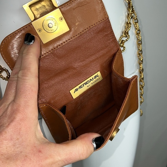 Americana by Sharif Leather Large Link Chain Belt Crossbody Bag - Picture 5 of 15